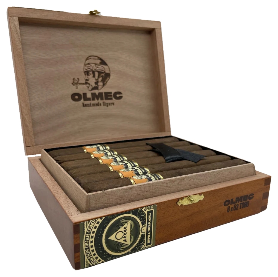 Foundation Olmec Claro Toro Box of 12